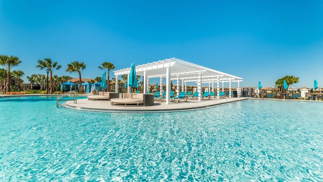 Windsor at Westside resort community