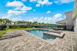 Courtside Cove