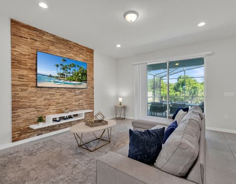 Vacation Homes at Windsor Island