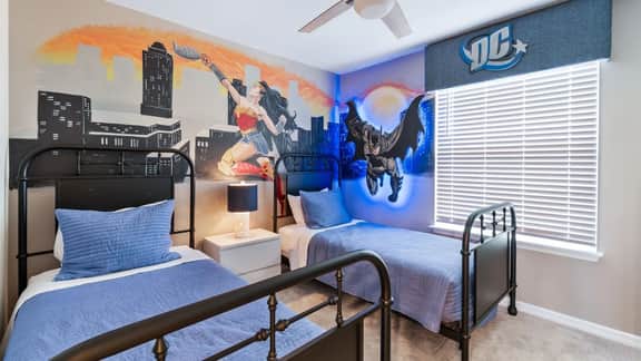 Comic Universe Villa