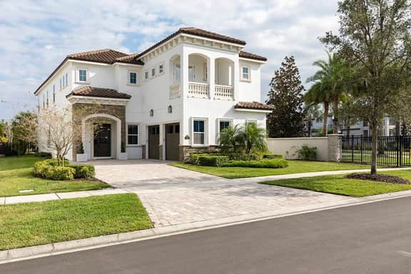 Luxe Palms Retreat