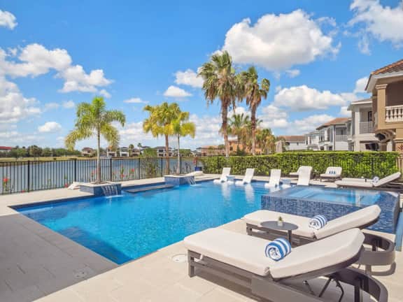 Lakeview Luxe Retreat