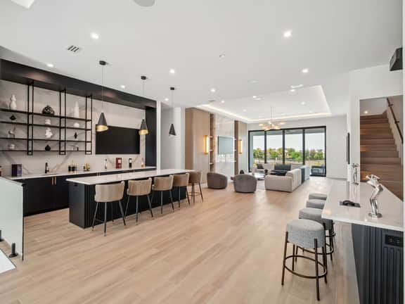 Lakeview Luxe Retreat