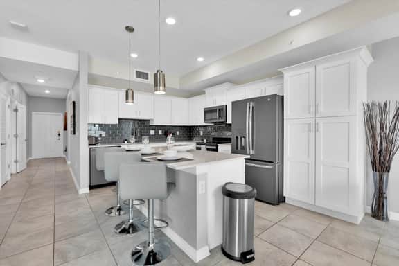 Lake View Condo