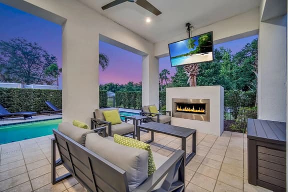 Contemporary Oasis